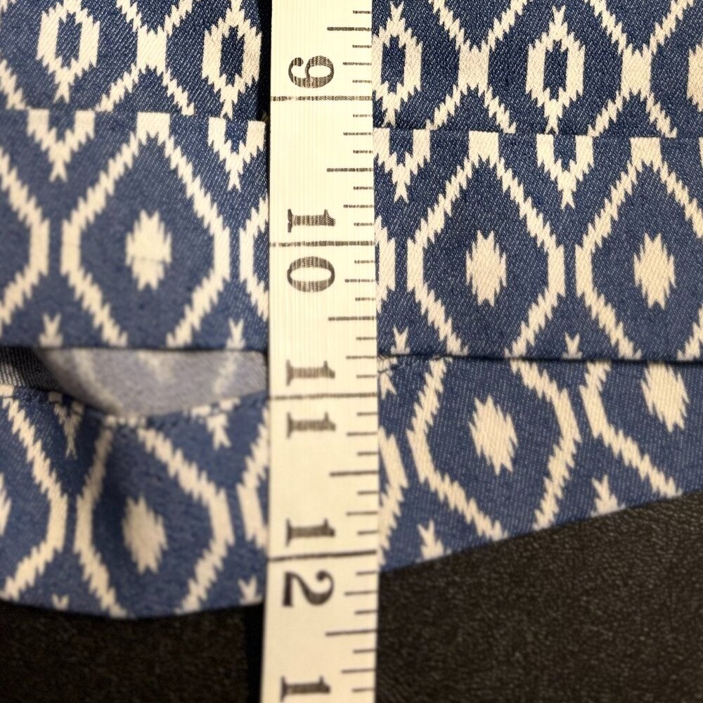 Dear John Women’s Printed Shorts Blue White Geometric Size 26 NWT - Picture 8 of 13